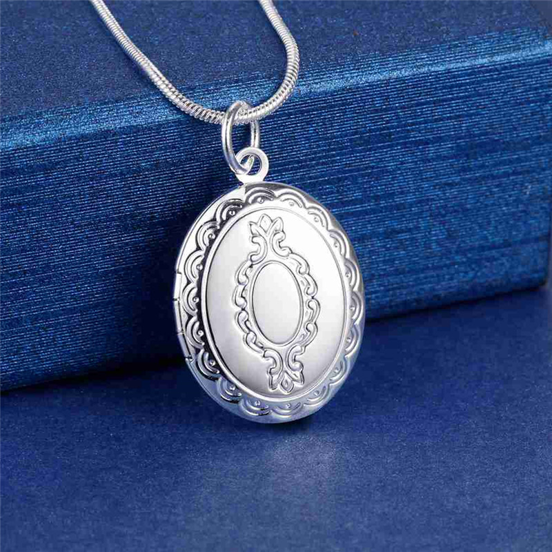 530 Chain - Collana con Ciondolo Portafoto Ovale in